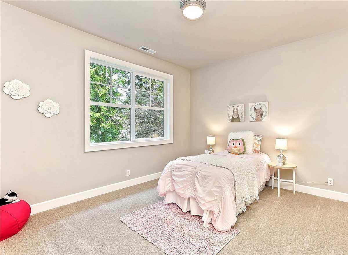 Plan 23179JD: Luxury Master Suite with Windowed Sitting Area - Image #15 - Craftsman, Northwest