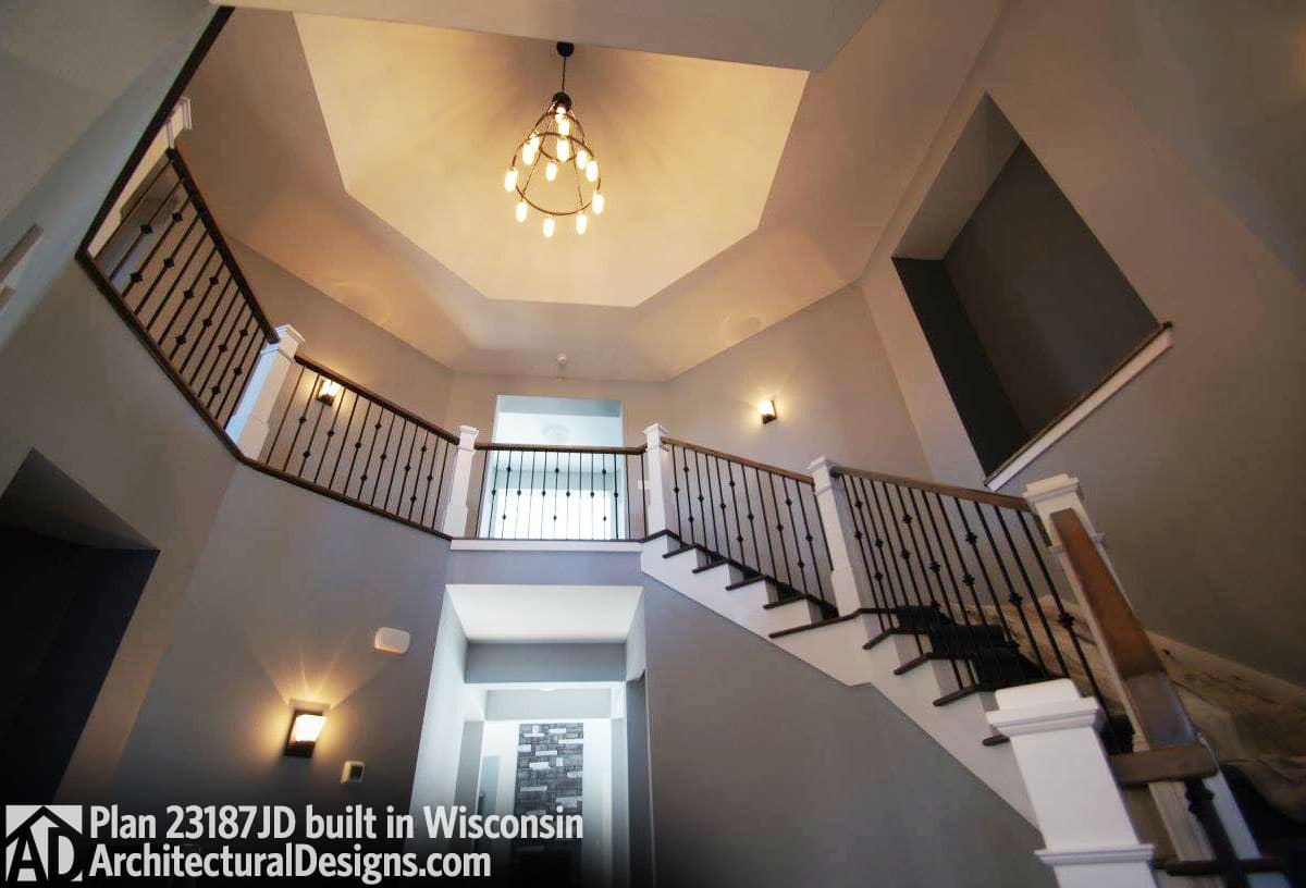 Client Photo id:  209515