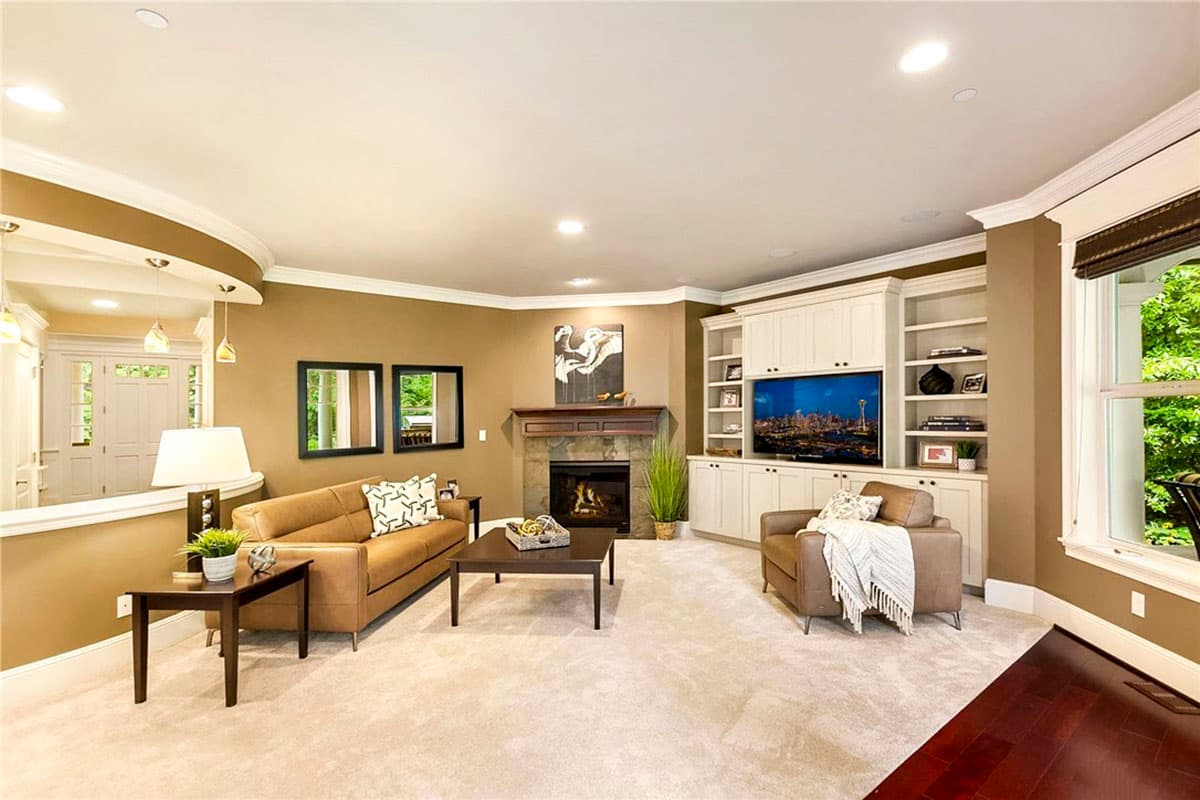 Plan 23191JD: Circular Hallway Adds Visual Appeal - Image #10 - Craftsman, Northwest