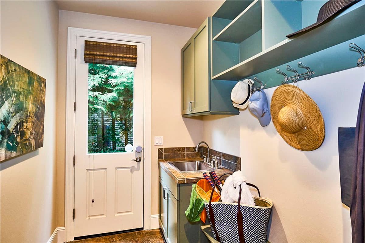 Plan 23191JD: Circular Hallway Adds Visual Appeal - Image #22 - Craftsman, Northwest