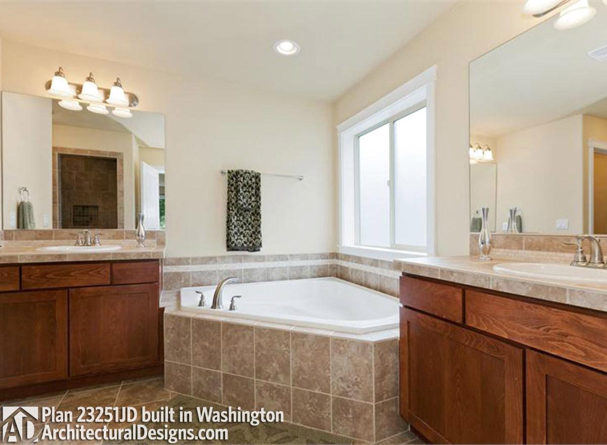 Client Photo id:  379456