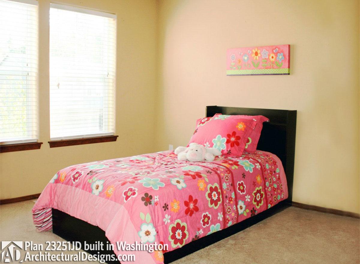 Client Photo id:  379128