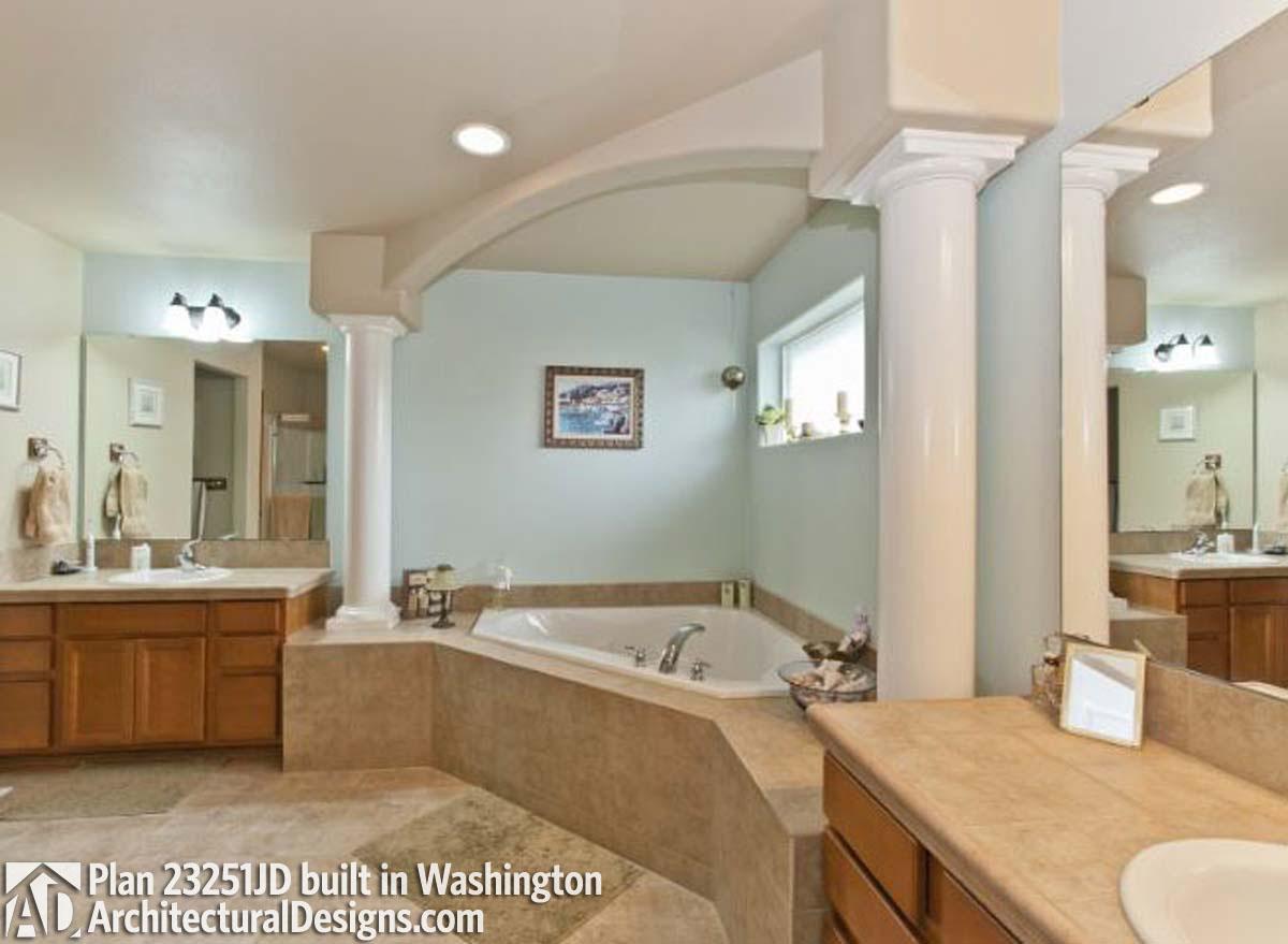 Client Photo id:  379150