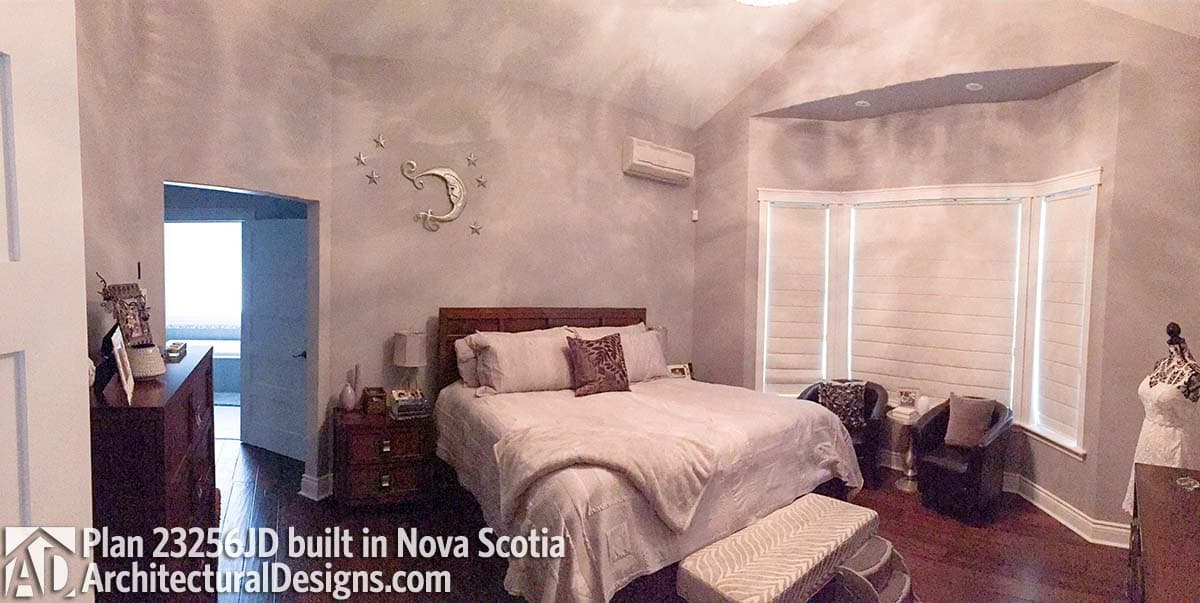 Client Photo id:  320779