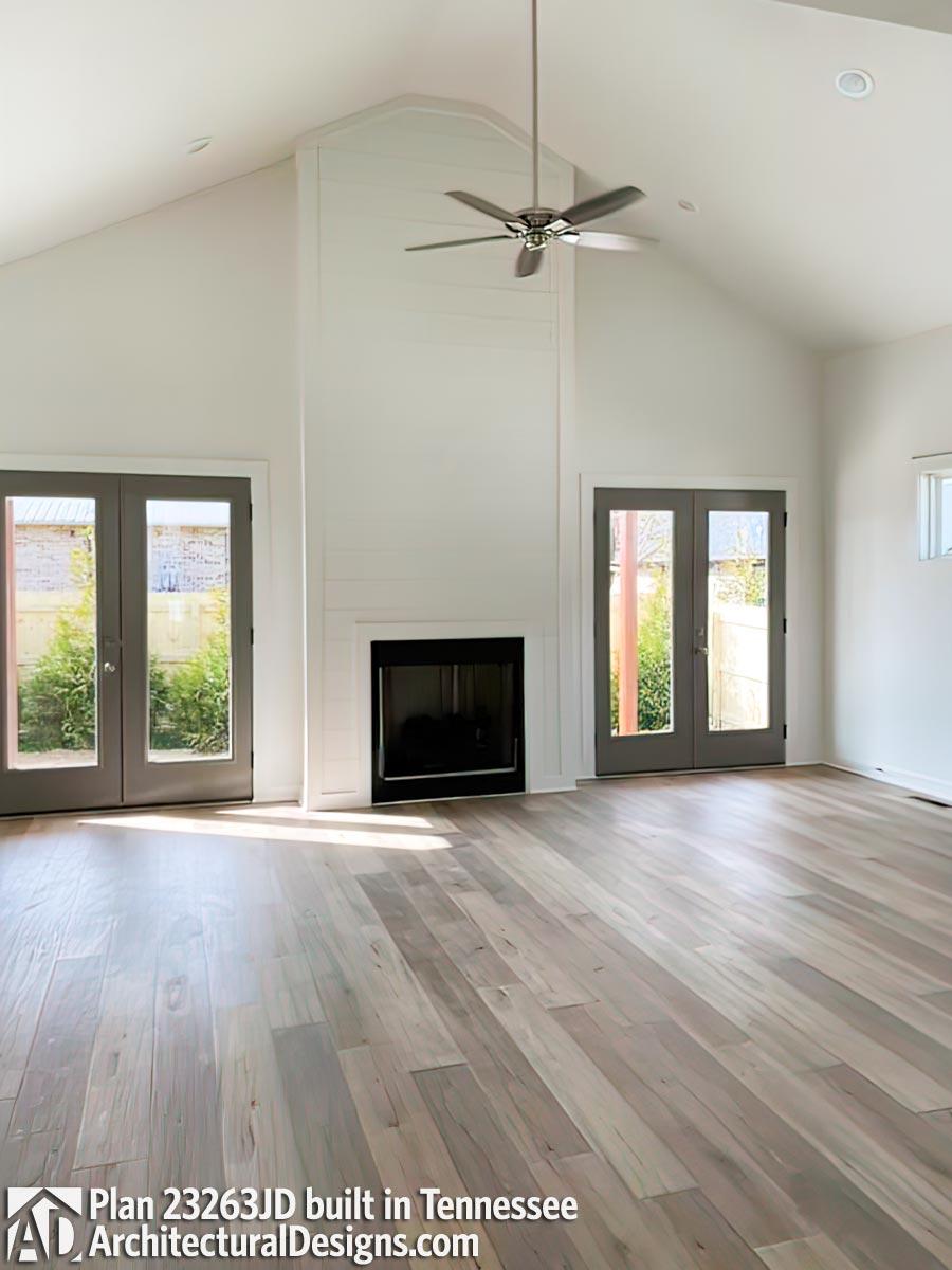 Client Photo id:  371901