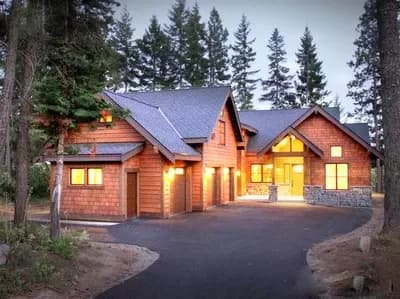 Rustic Lodge