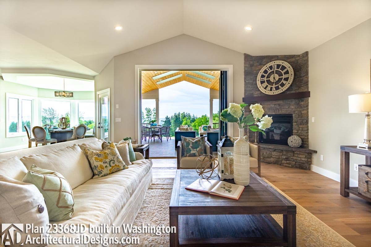 Client Photo id:  318213