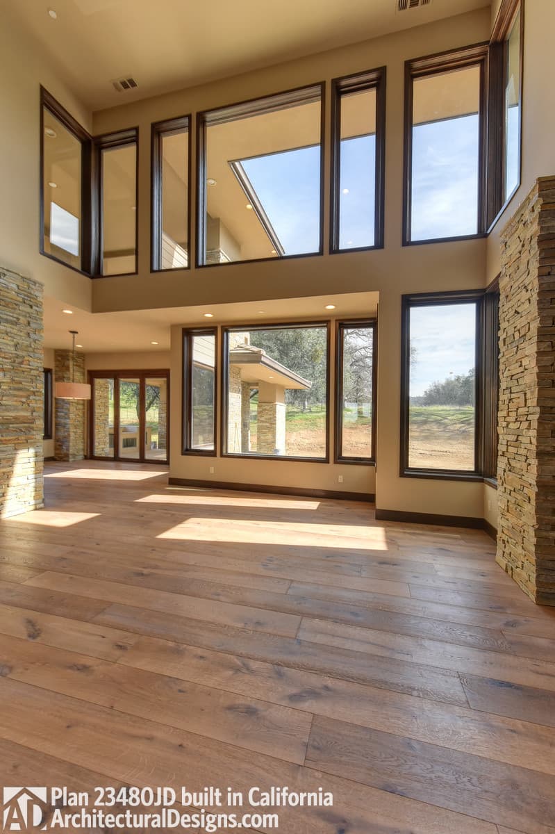 Client Photo id:  169060