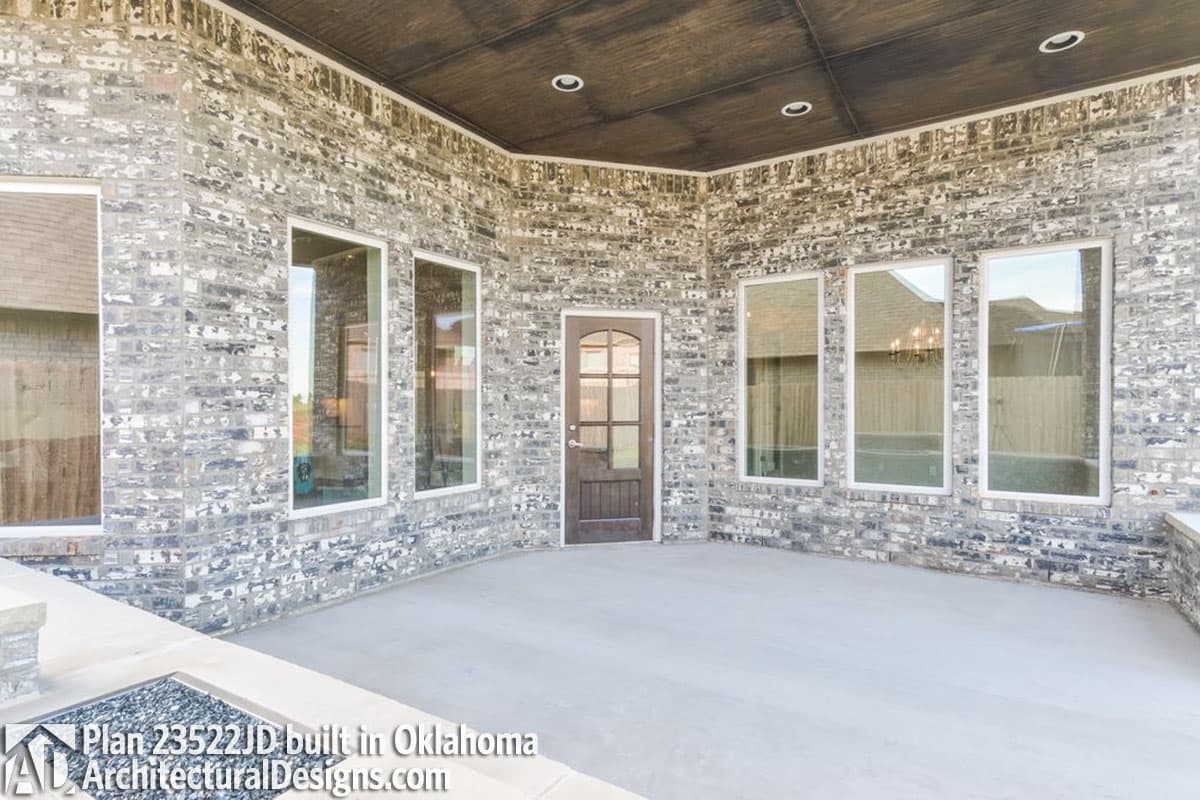 Client Photo id:  265033