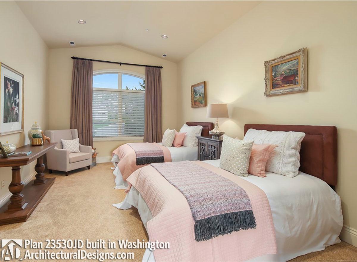 Client Photo id:  335993