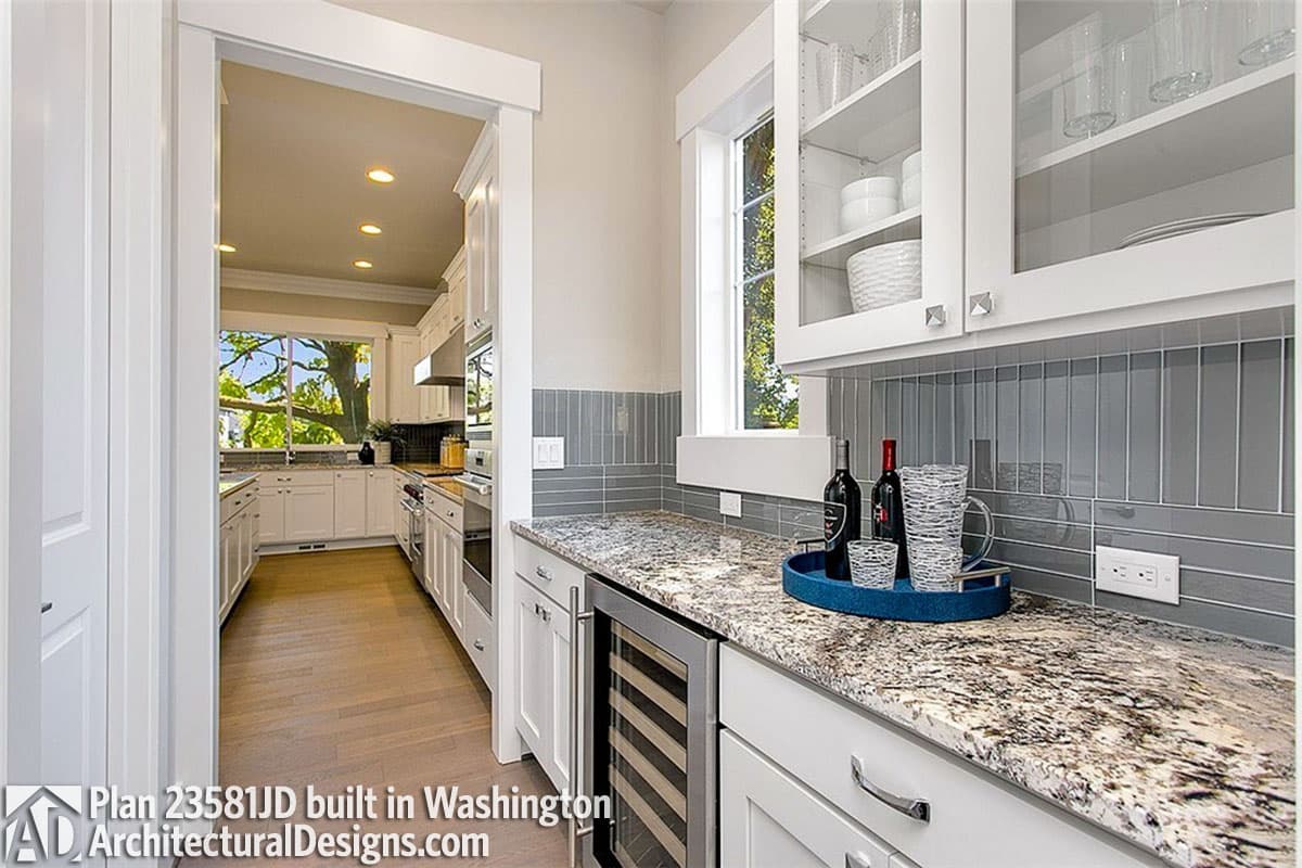 Client Photo id:  290100