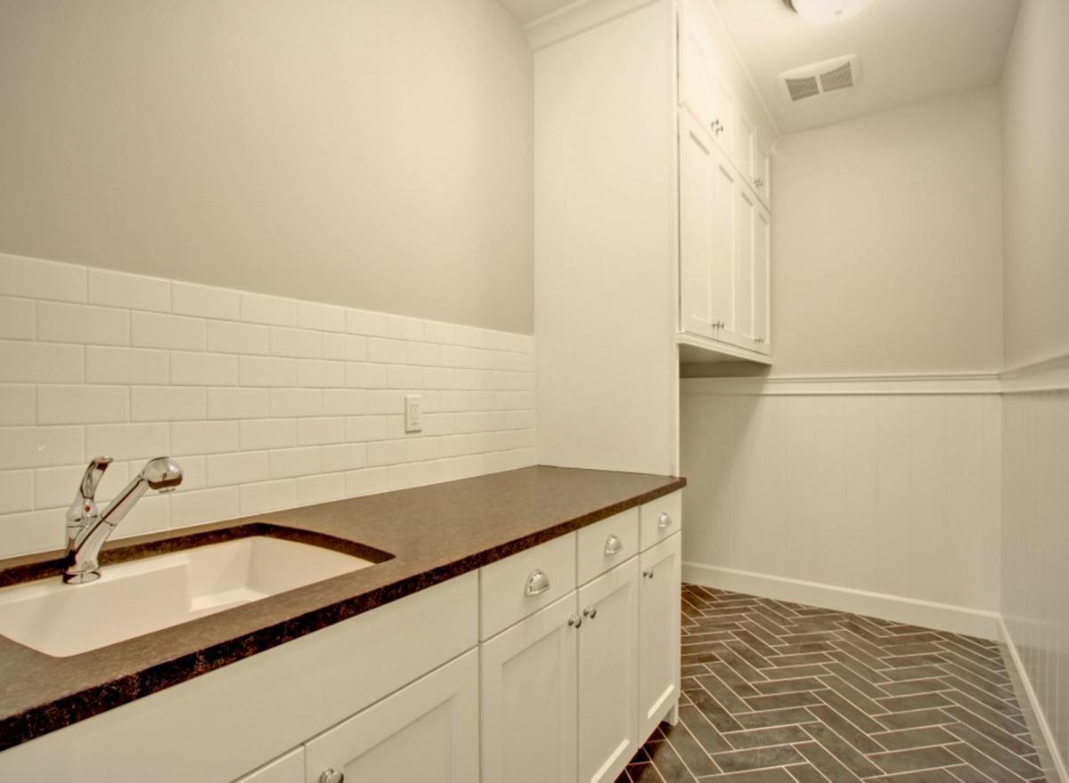 Plan 23582JD: Beautiful 4 Bed Gambrel House Plan - Image #17 - Country, Craftsman, Shingle