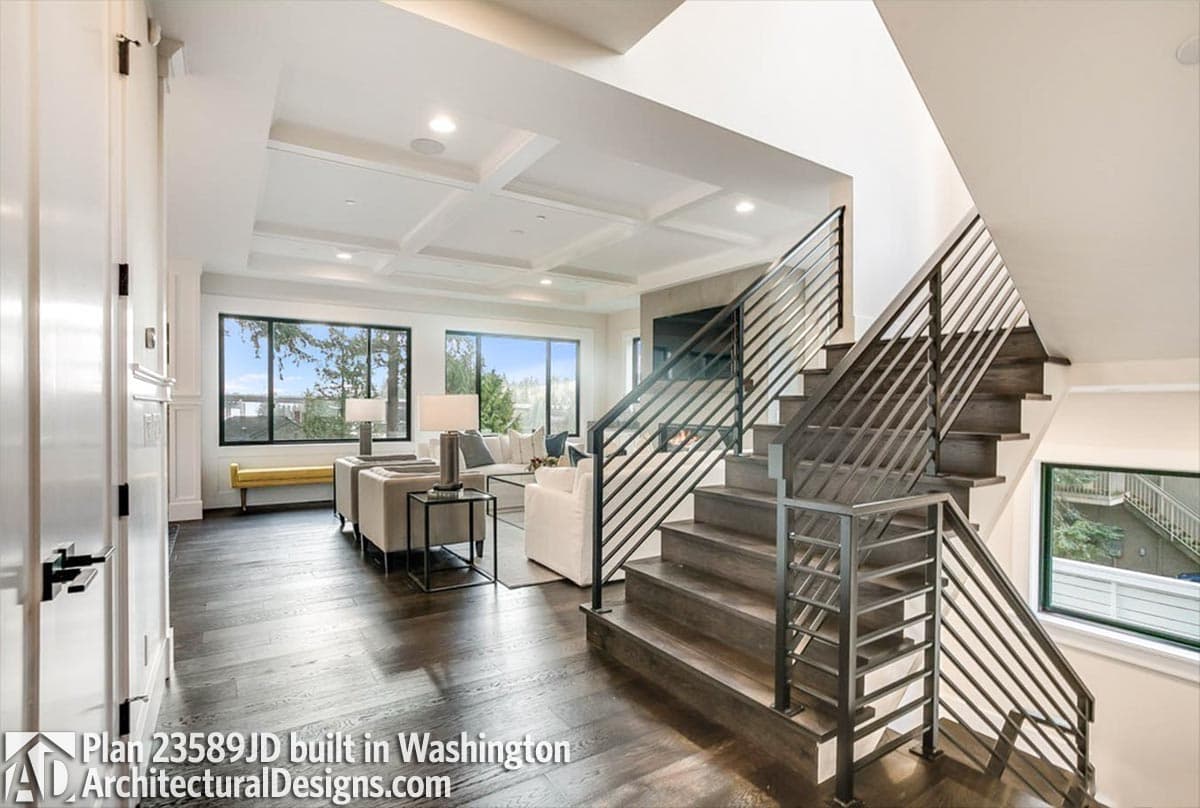 Client Photo id:  300360