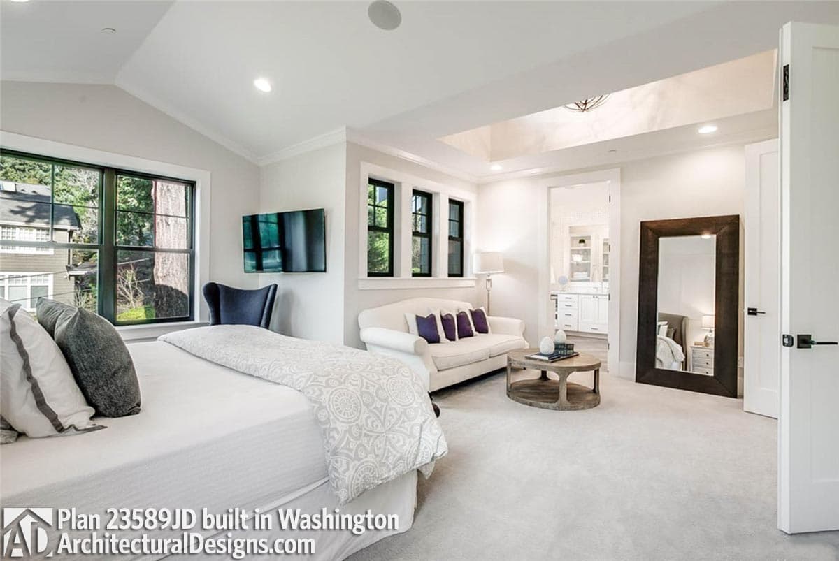 Client Photo id:  300370