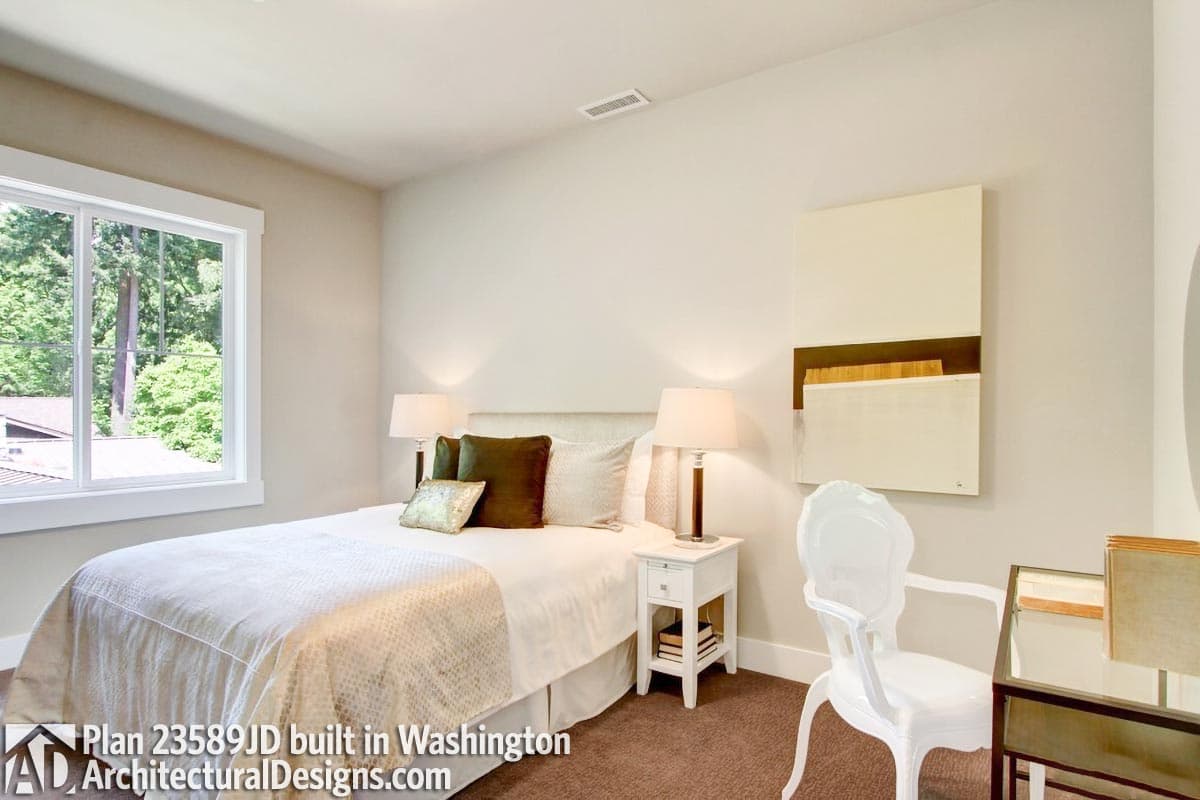 Client Photo id:  297039