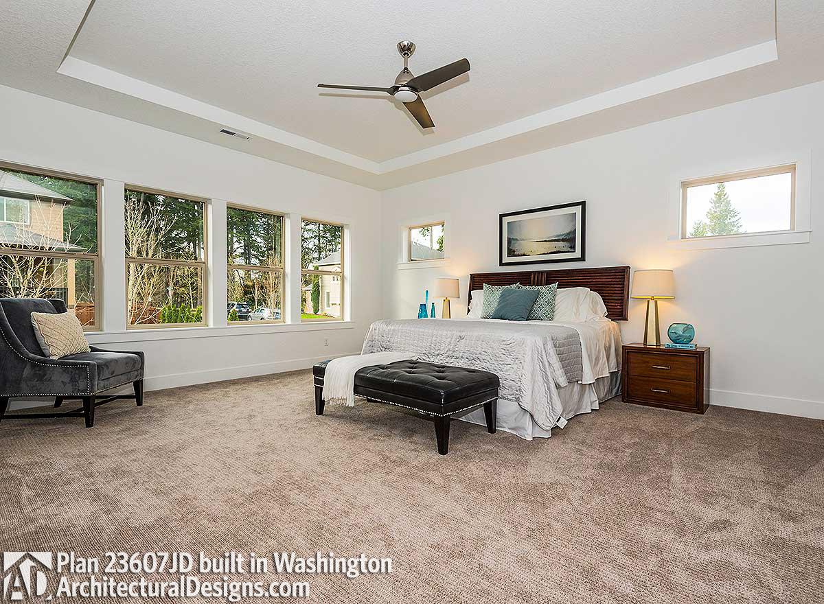 Client Photo id:  327543