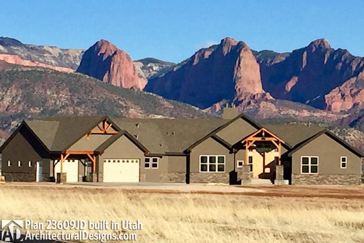 build gallery item - House Plan 23609JD comes to life in North Carolina