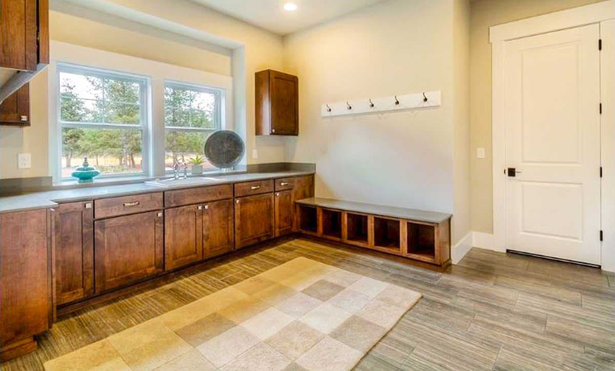 Plan 23609JD: One Story Mountain Ranch Home with Options - 3270 Sq Ft - Image #11 - Craftsman, Mountain, Northwest, Ranch