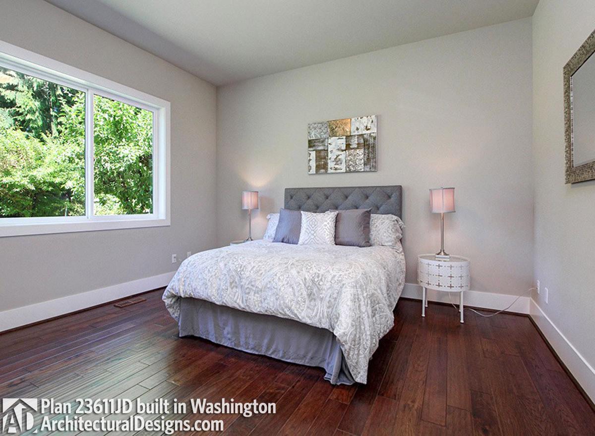 Client Photo id:  379397