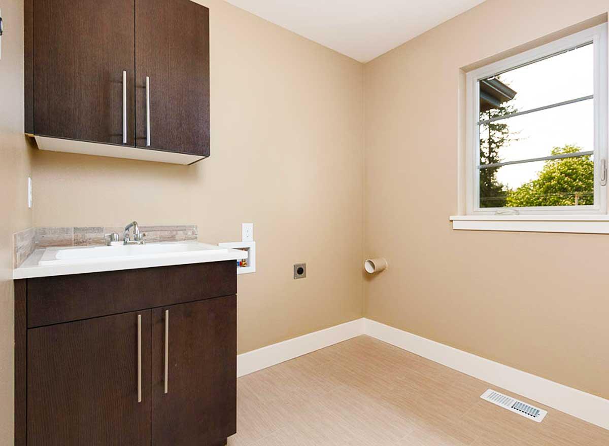 Plan 23615JD: 4-Bed Modern House Plan with Drive Under Garage - Image #21 - Contemporary, Modern, Northwest, Prairie