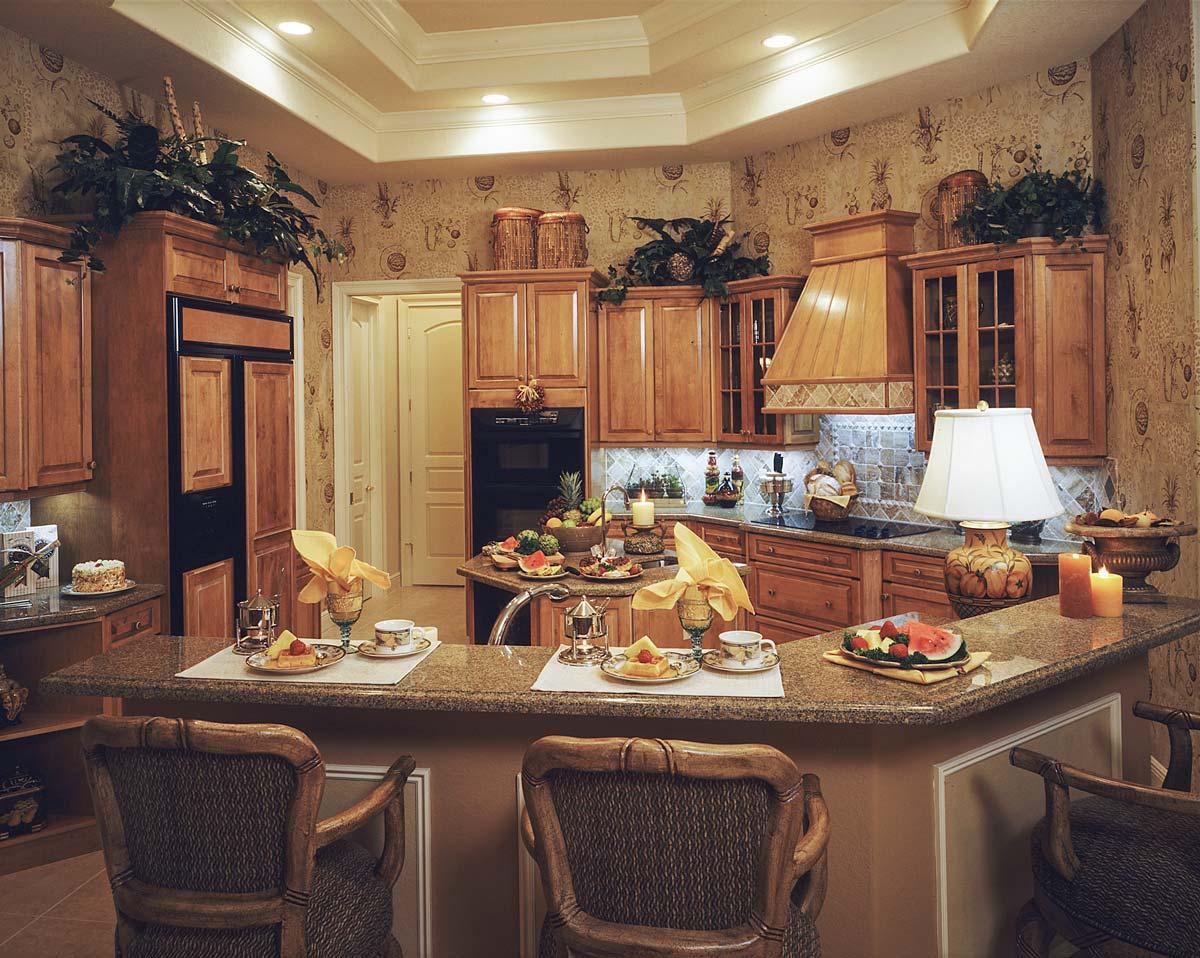 Plan 24005BG: Luxurious Details - Image #6 - Florida-Style, Mediterranean