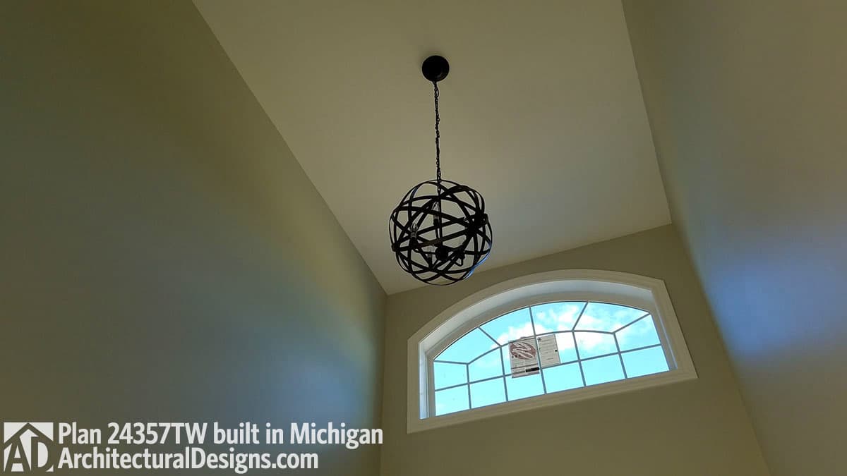 Client Photo id:  208571