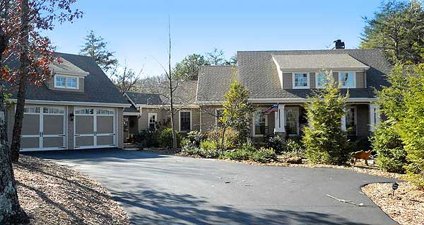 Plan 29838RL: Rustic Appeal with Country Front Porch - 2405 Sq Ft - Image #19 - Cottage, Country, Mountain, New American, Ranch