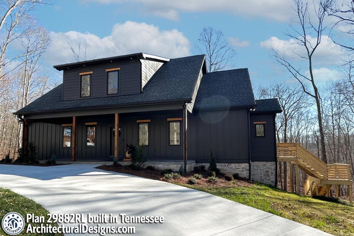 build gallery item - Exclusive House Plan 29882RL Comes to Life in Tennessee
