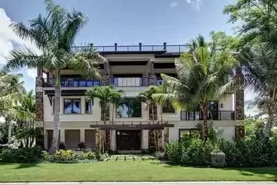 4 Bedroom Balcony Beauty