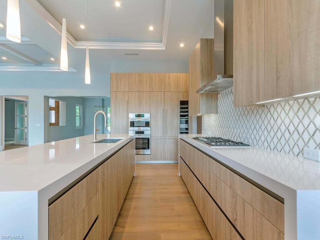 Plan 31835DN: Bold Florida House Plan With Video - Image #5 - Contemporary, Florida-Style