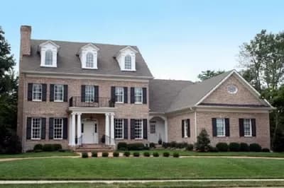 Colonial with Open Floor Plam
