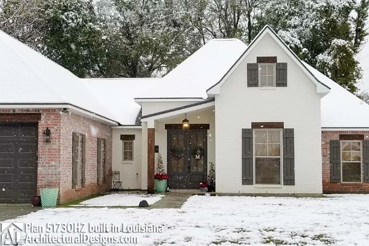 build gallery item - House Plan 51730HZ Comes to Life in Louisiana!