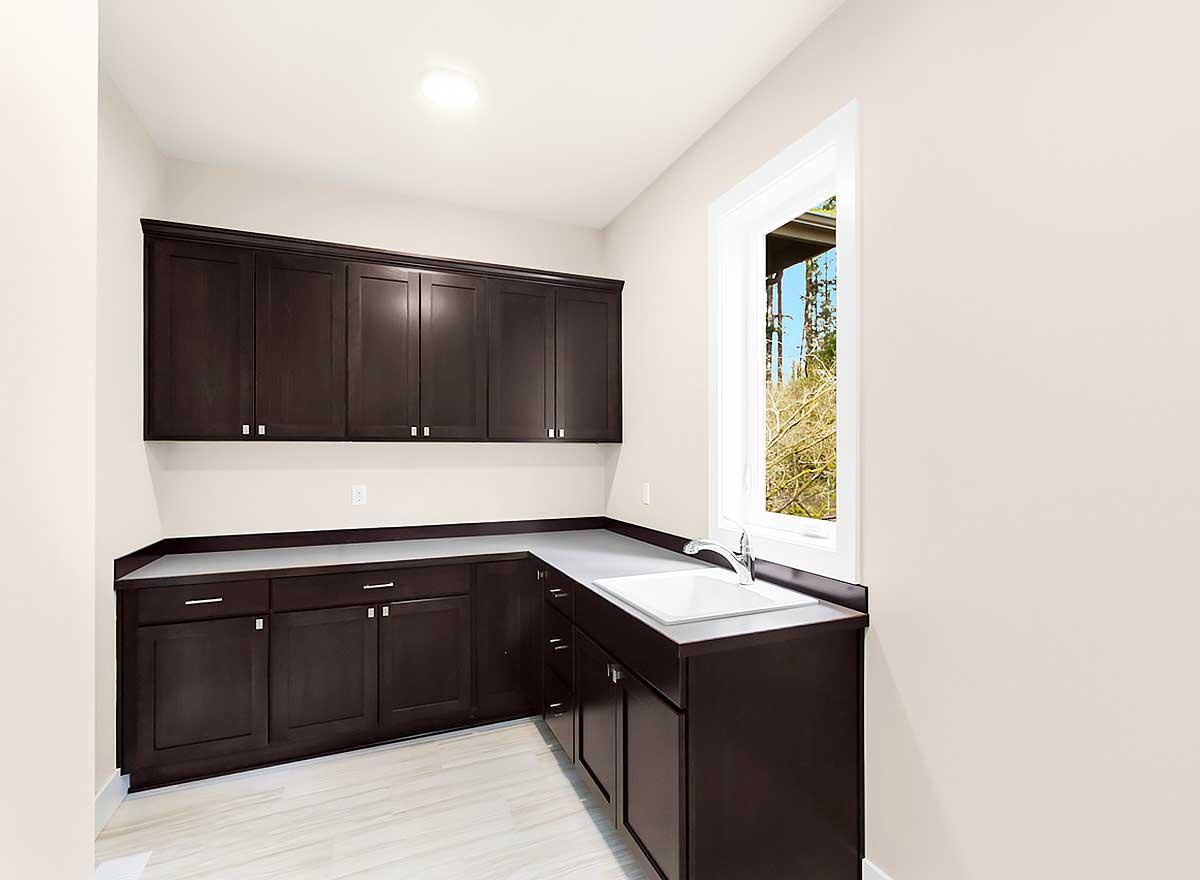 Plan 23633JD: 4 Bed Modern with Open Floor Plan - Image #14 - Modern, Northwest