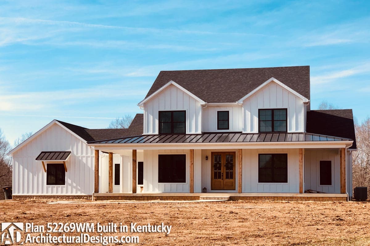 Plan 52269WM: Expanded Farmhouse Plan with 3 or 4 Beds - 2796 Sq Ft - Image #7 - Country, Farmhouse