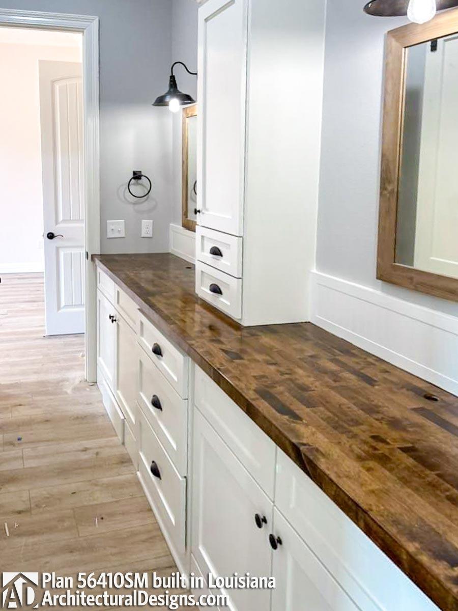 Client Photo id:  374160