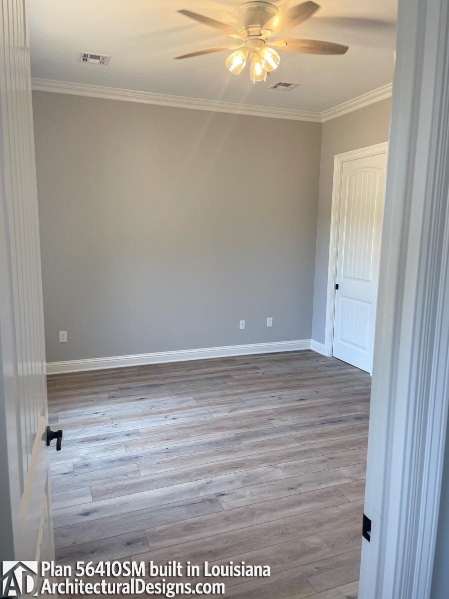 Client Photo id:  374159