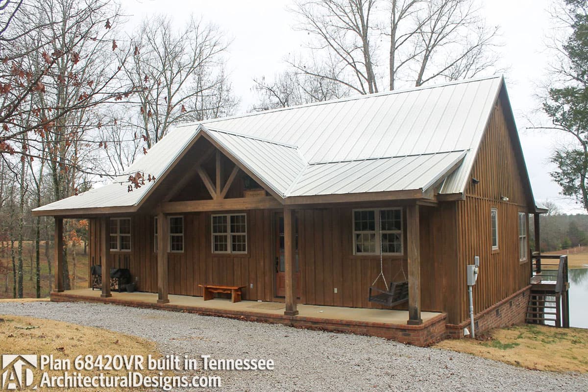build gallery item - House Plan 68420VR Comes to Life in Tennessee