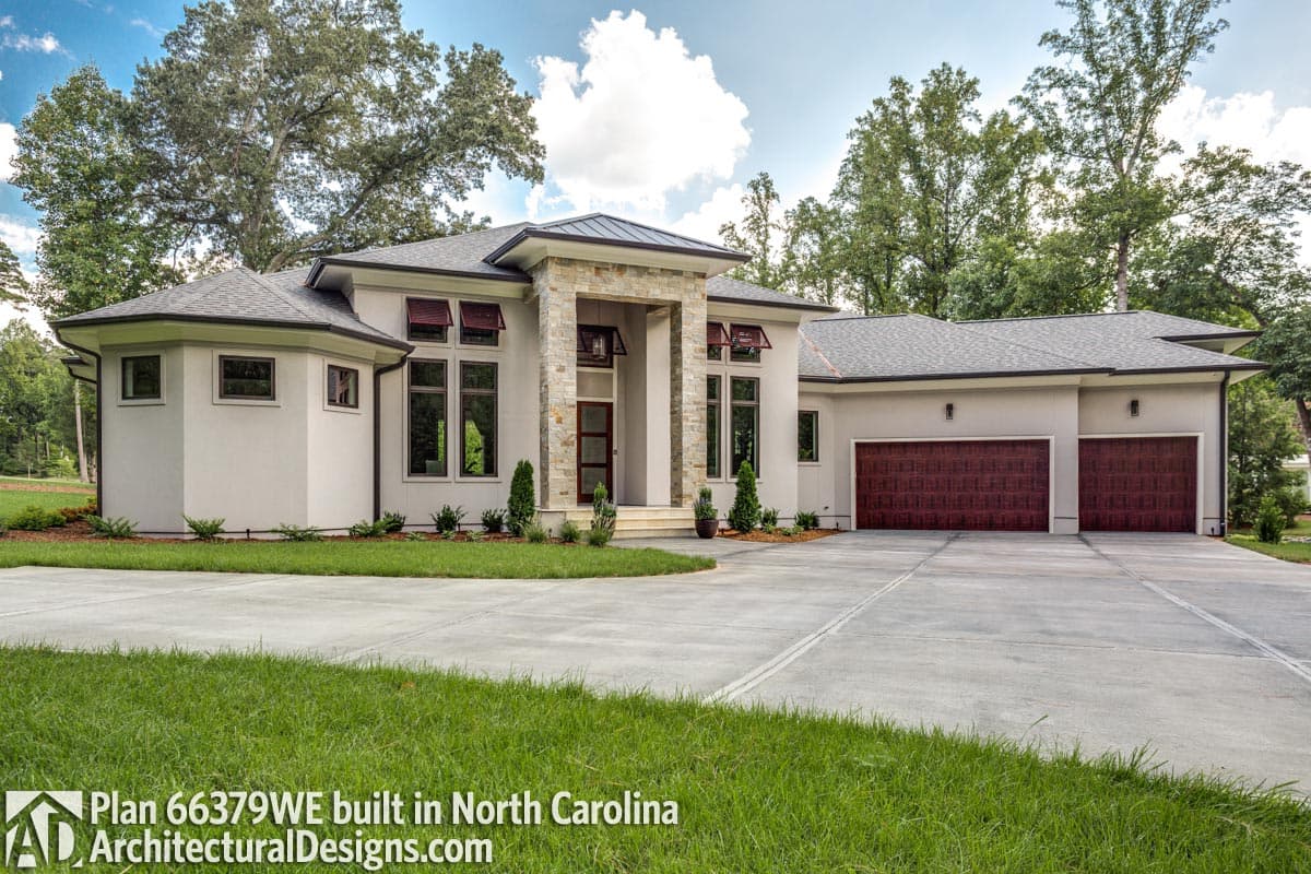 build gallery item - House Plan 66379WE comes to life in North Carolina 