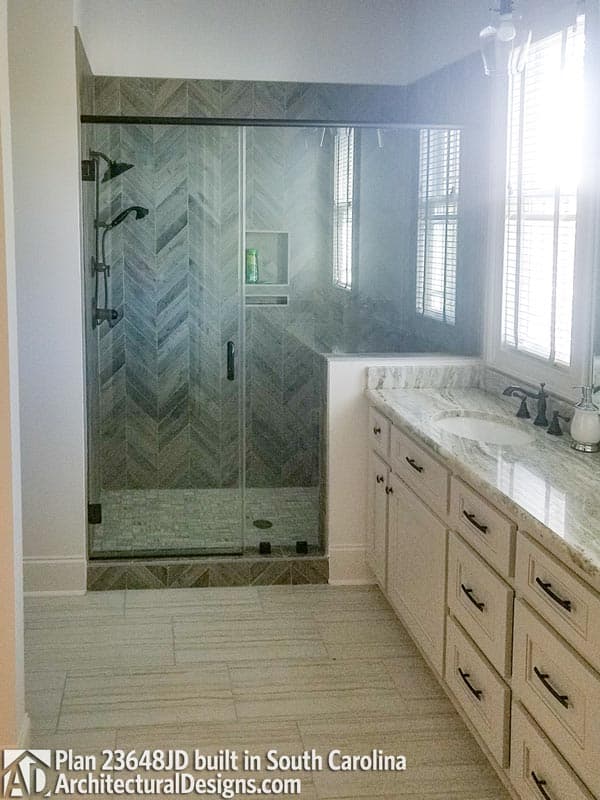 Client Photo id:  243451