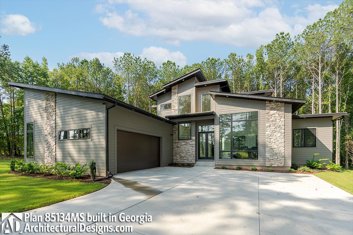 build gallery item - Modern House Plan 85134MS Comes to Life in Georgia