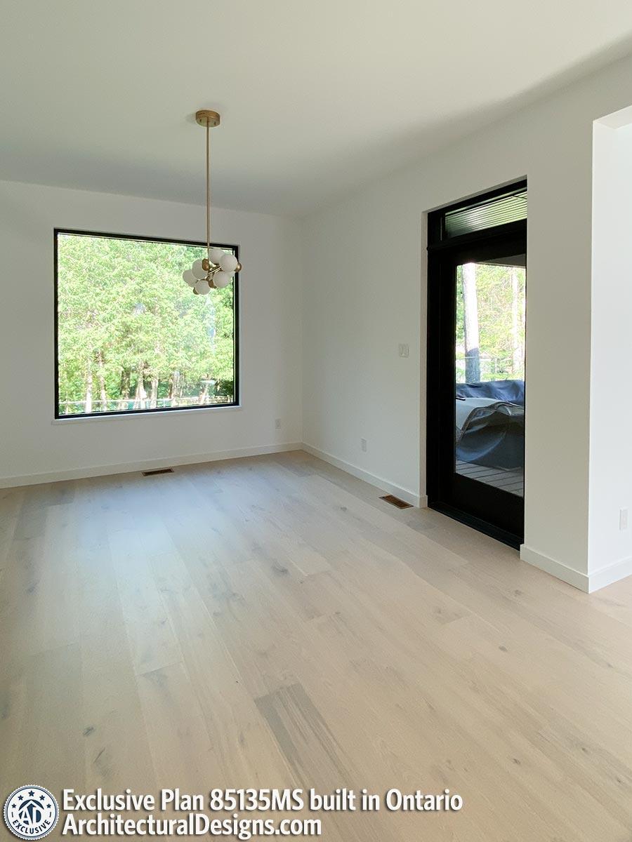 Client Photo id:  352853