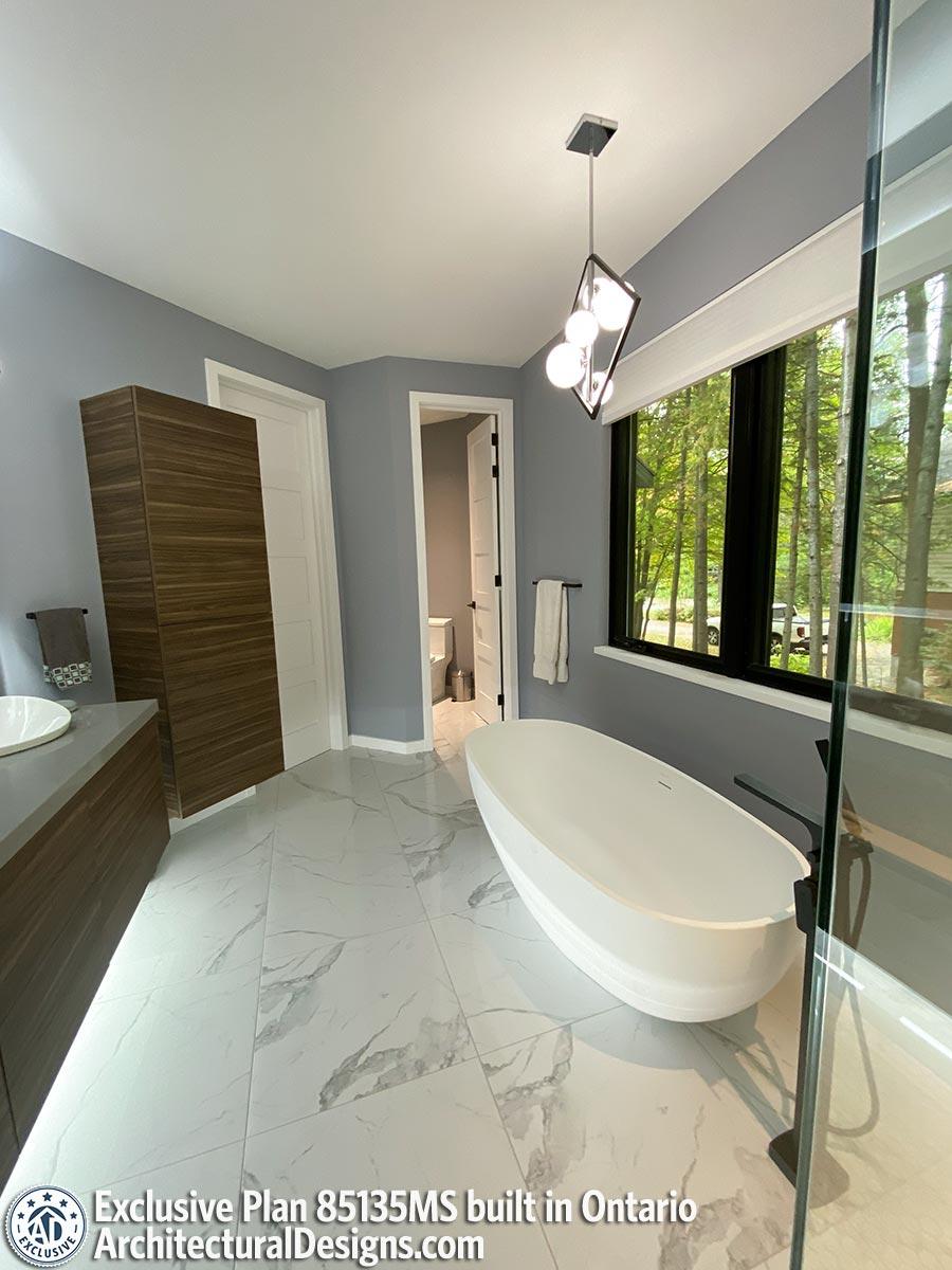 Client Photo id:  352851