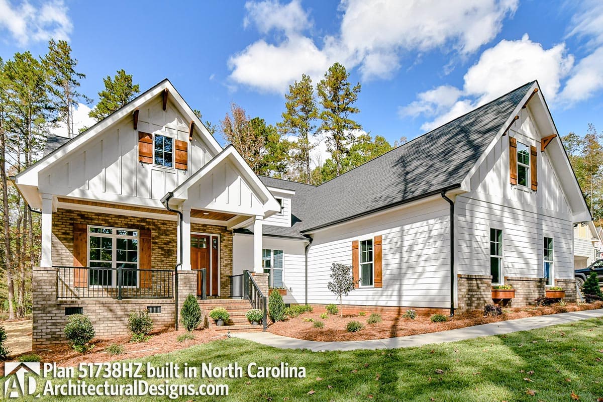 Plan 51738HZ: Well-Appointed Craftsman House Plan - 2004 Sq Ft - Image #6 - Country, Craftsman, New American, Northwest