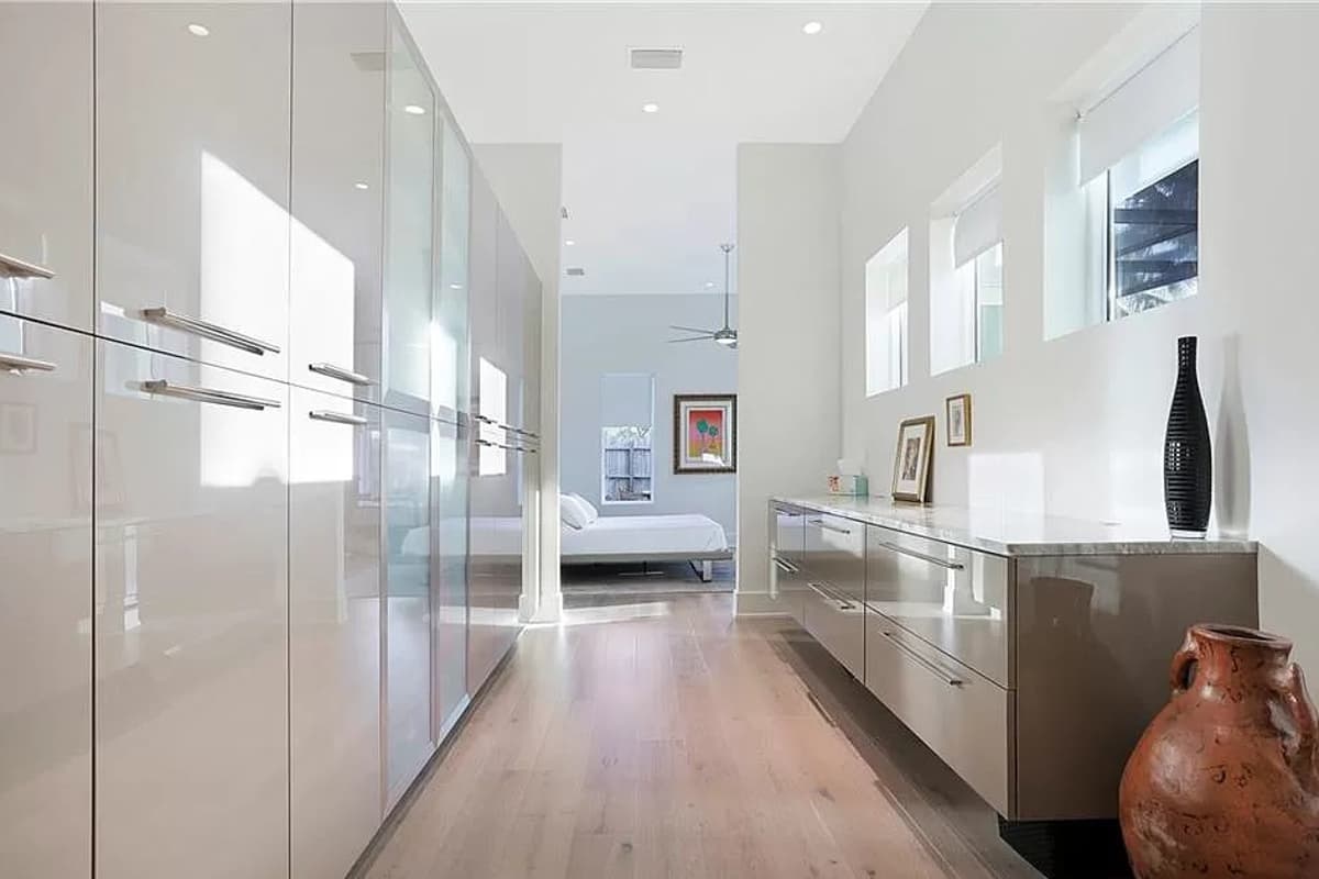 Plan 31846DN: Modern House Plan with Upstairs Lounge and Balcony - 2583 Sq Ft - Image #10 - Contemporary, Mid Century Modern, Modern