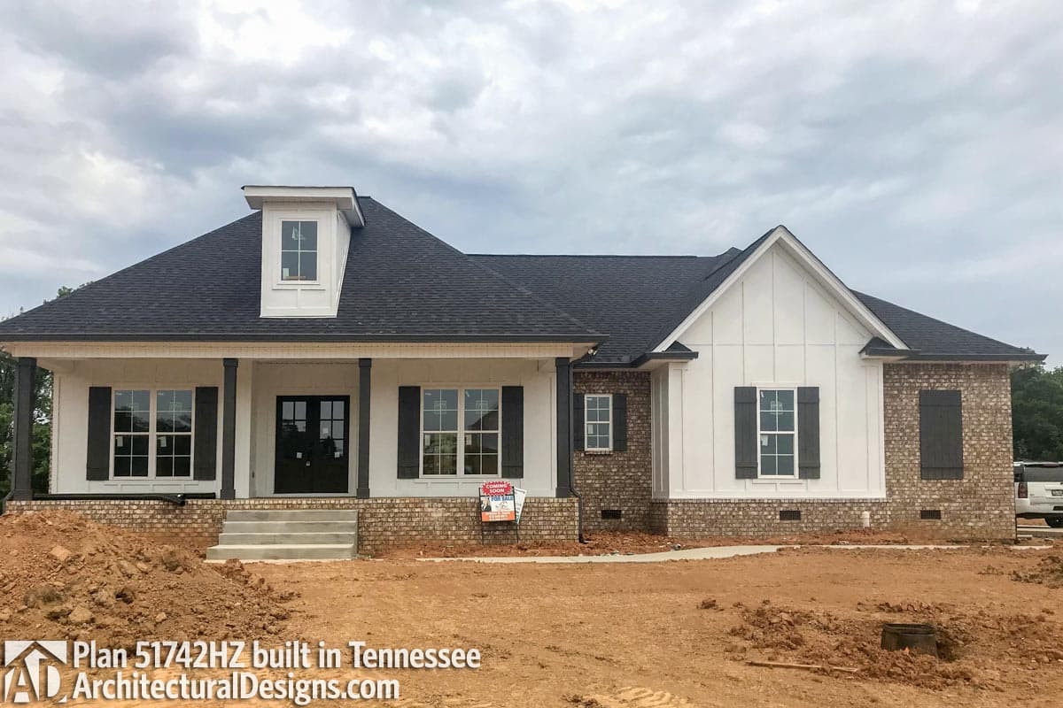 build gallery item - House Plan 51742HZ Comes to Life in Mississippi, Again!