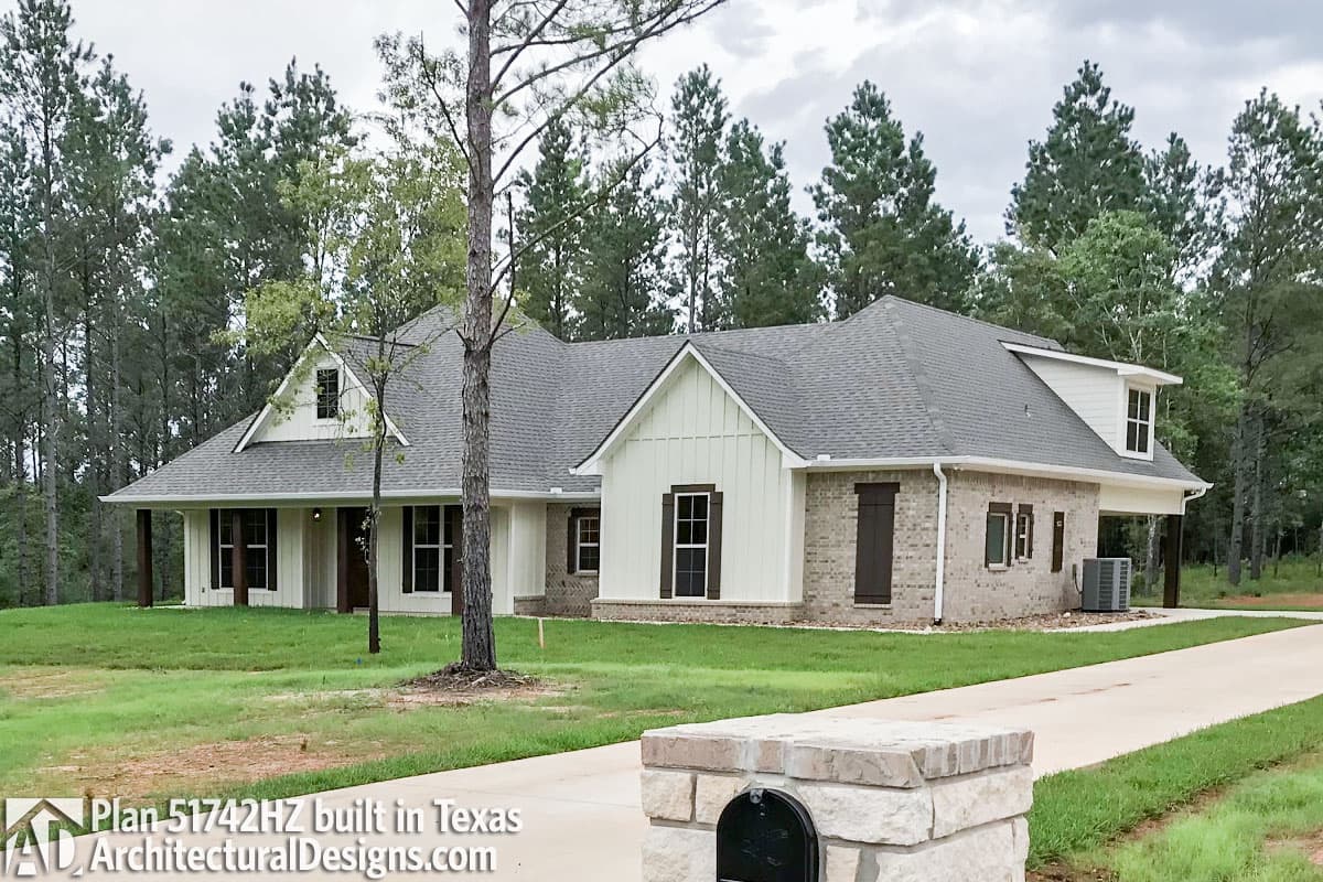build gallery item - House Plan 51742HZ comes to life in Texas with a modified gable (again)!