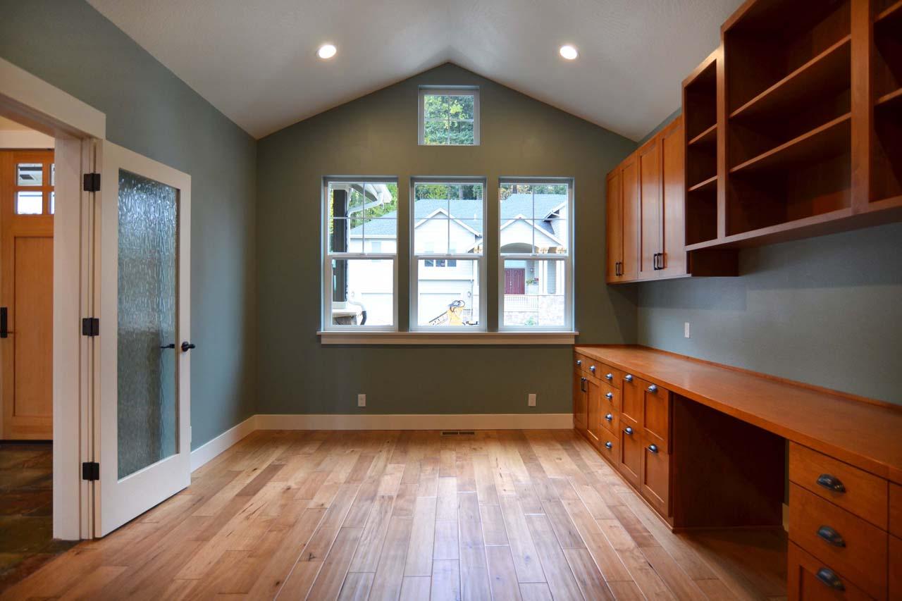 Plan 72846DA: Eye-Catching Craftsman with Vaulted Great Room