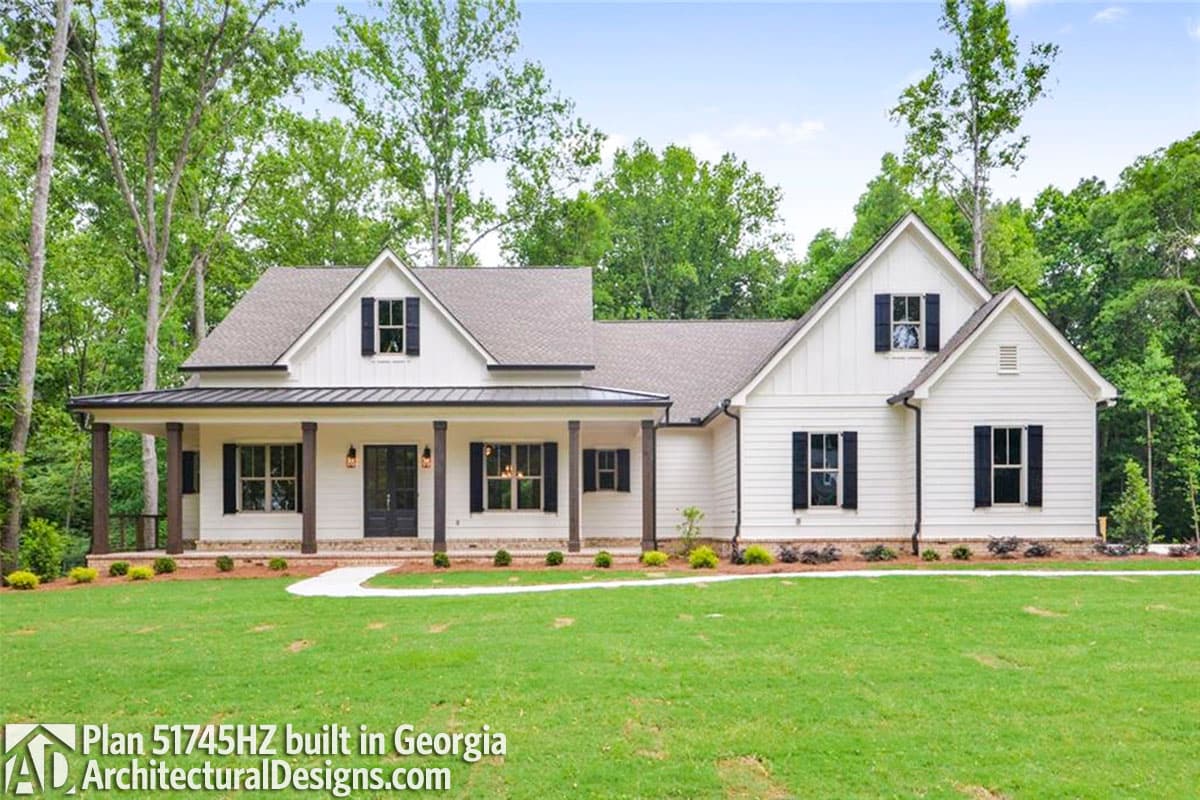 Plan 51745HZ: Country House Plan with Flex Space and Bonus Room - 2469 Sq Ft - Image #5 - Country, Farmhouse, Traditional