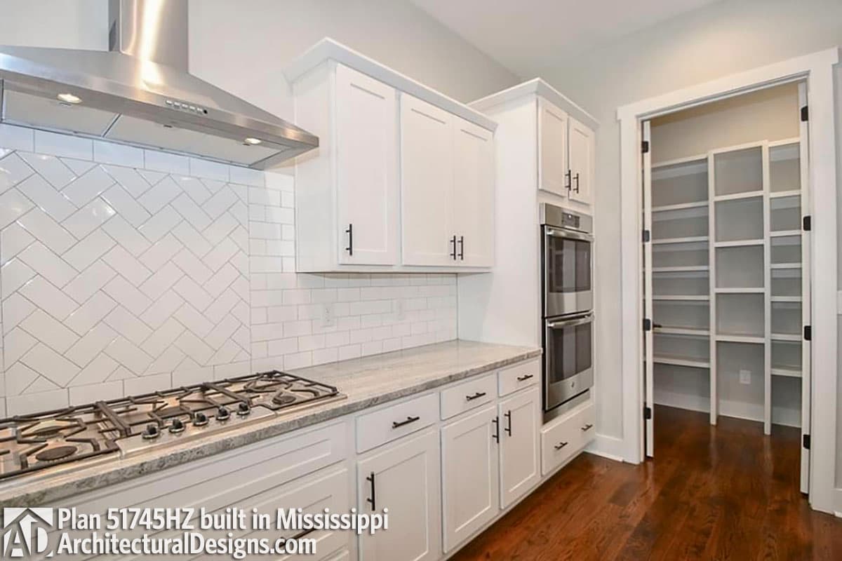 Client Photo id:  336715