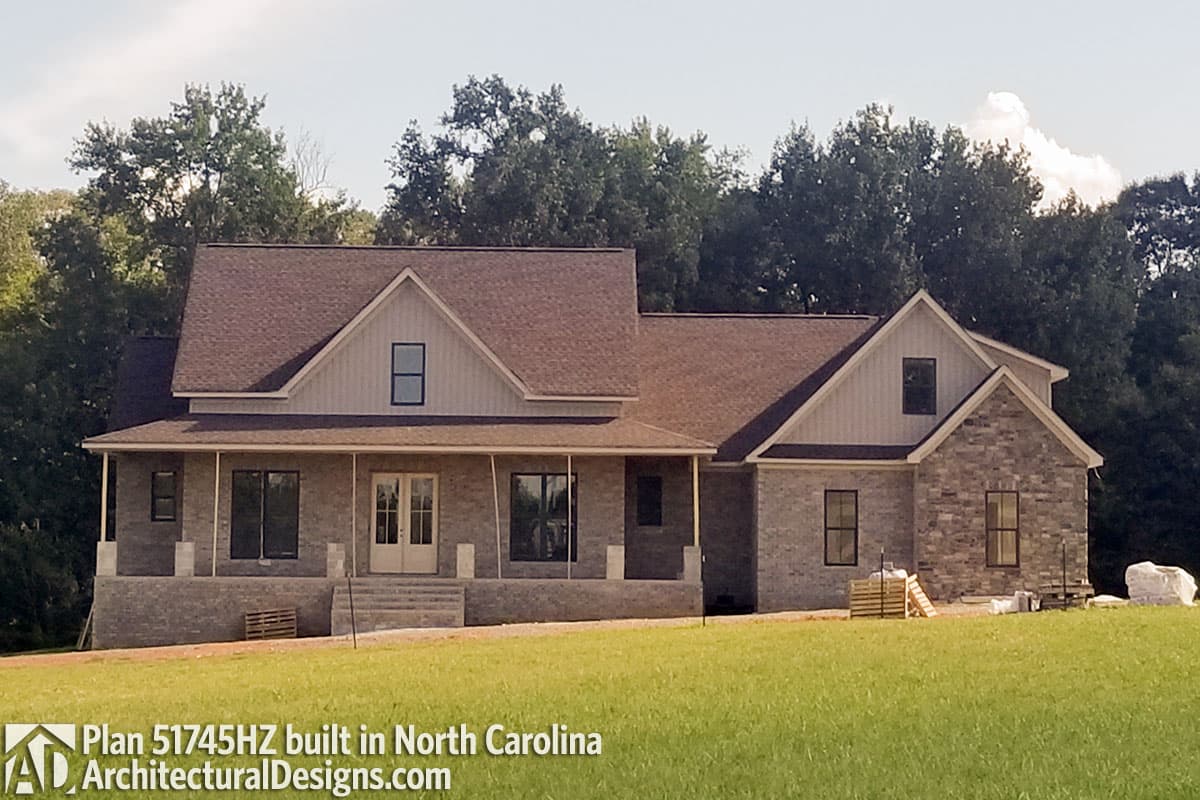 Plan 51745HZ: Country House Plan with Flex Space and Bonus Room - 2469 Sq Ft - Image #14 - Country, Farmhouse, Traditional